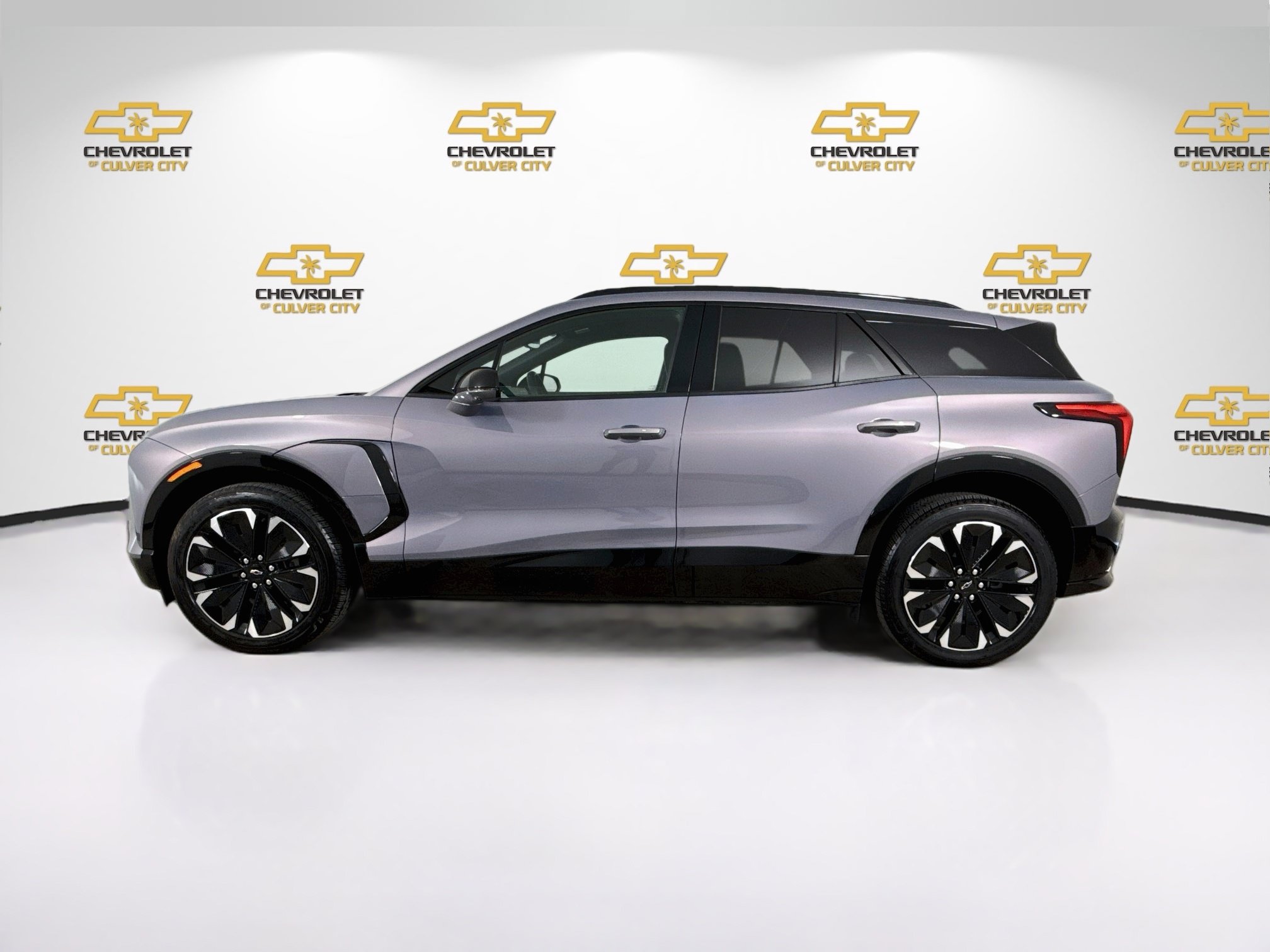 Used 2025 Chevrolet Blazer EV RS AWD/4WD image 5