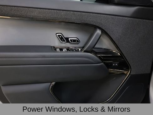 Used 2025 Land Rover Range Rover Sport Dynamic SE AWD/4WD image 48