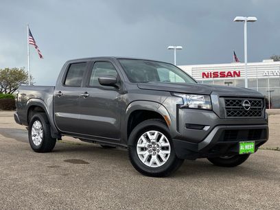 Used 2023 Nissan Frontier SV