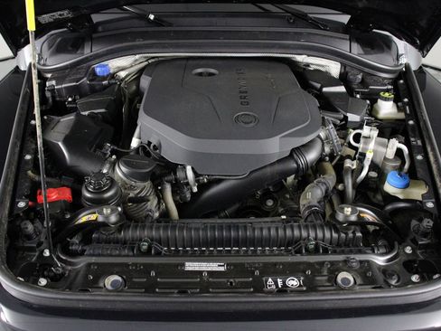 Used 2024 INEOS Grenadier Fieldmaster Edition image 23