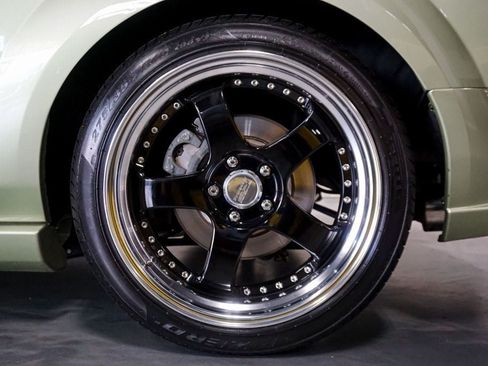Used 2005 Ford Mustang GT RWD image 48