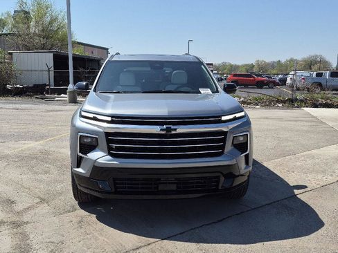 New 2026 Chevrolet Traverse High Country AWD/4WD image 2