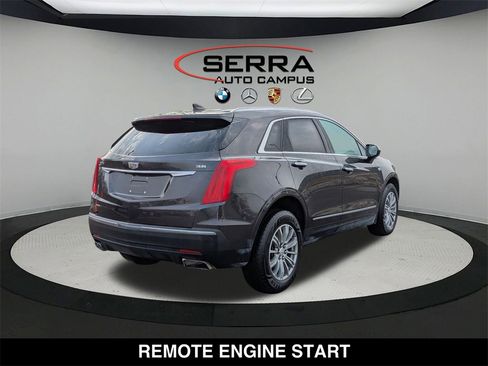 Used 2018 Cadillac XT5 Luxury w/ Driver Awareness Package image 13