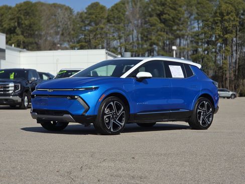 Used 2024 Chevrolet Equinox EV LT w/ Active Safety Package 3 image 3