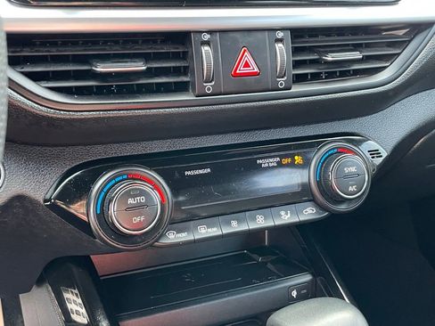 Certified 2024 Kia Forte GT-Line w/ GT-Line Premium Package image 17