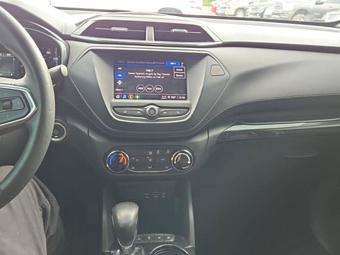 Used 2022 Chevrolet TrailBlazer ACTIV FWD image 19