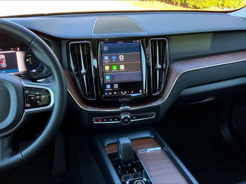 Used 2023 Volvo XC60 T8 Plus w/ Climate Package image 6