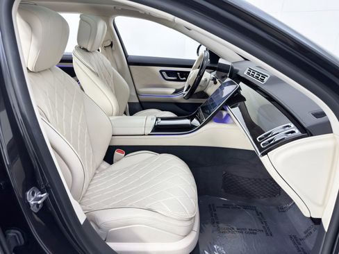 Used 2021 Mercedes-Benz S 580 4MATIC Sedan image 16