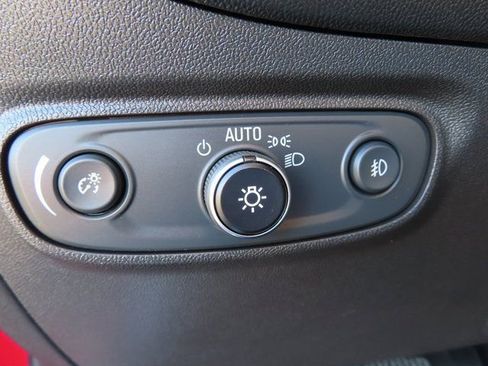 Used 2020 Chevrolet Equinox Premier image 39