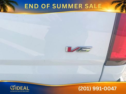 Used 2022 Chevrolet Colorado LT w/ LT Convenience Package AWD/4WD image 8