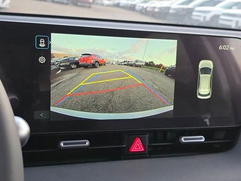 New 2025 Hyundai Ioniq 5 SEL image 6