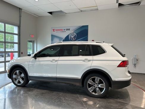 Used 2021 Volkswagen Tiguan SEL AWD/4WD image 4