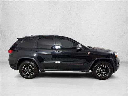 Used 2020 Jeep Grand Cherokee Trailhawk w/ Trailhawk Luxury Group AWD/4WD image 4