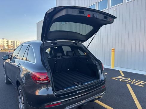 Used 2021 Mercedes-Benz GLC 300 4MATIC image 19