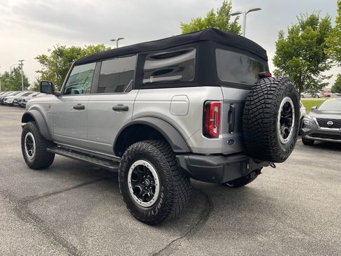 Used 2023 Ford Bronco Badlands w/ Sasquatch Package AWD/4WD image 7