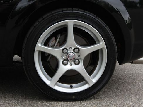 Used 2003 Toyota MR2 RWD image 22