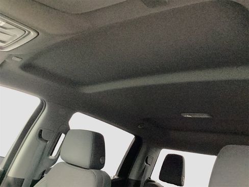 Used 2021 Chevrolet Silverado 1500 Custom Trail Boss image 24