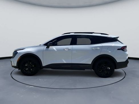 Used 2025 Kia Sportage X-Line w/ Premium Package AWD/4WD image 3