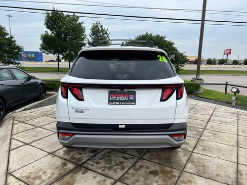 Certified 2026 Hyundai Tucson SEL FWD image 12