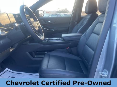 Certified 2025 Chevrolet Equinox LT w/ Convenience Package II image 19