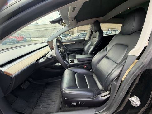 Used 2022 Tesla Model 3 Long Range AWD/4WD image 7