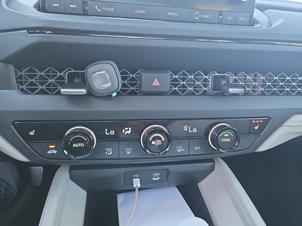 Used 2023 Honda Accord EX image 19