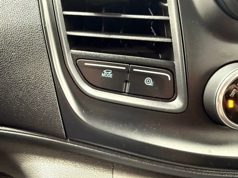 Used 2023 Ford Transit 250 Low Roof AWD w/ Exterior Upgrade Package image 24