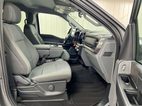 Used 2025 Ford F150 XLT w/ Equipment Group 301A Standard image 21