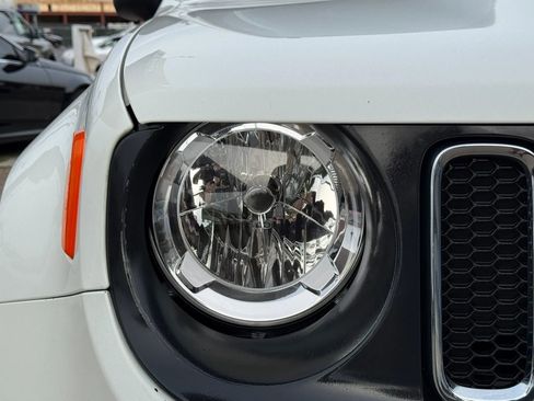 Used 2018 Jeep Renegade Sport w/ Power & Air Group AWD/4WD image 5