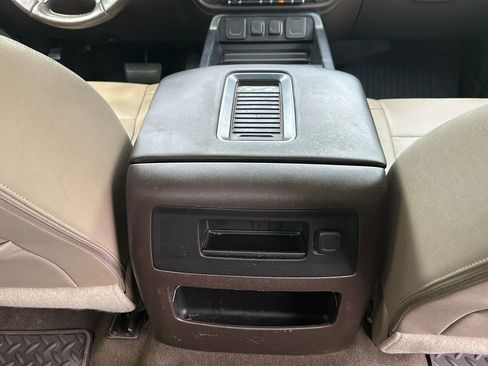 Used 2016 Chevrolet Silverado 1500 LTZ w/ LTZ Plus Package image 26