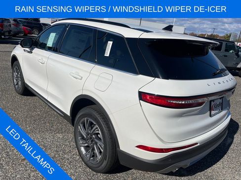 New 2026 Lincoln Corsair Premiere image 24