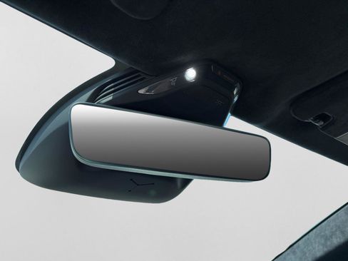 Used 2024 Lucid Air Pure RWD image 30