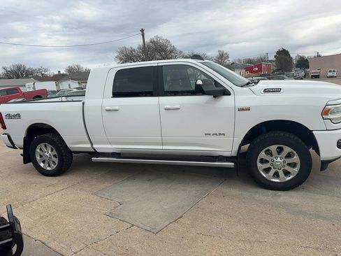 Used 2019 RAM 2500 Big Horn w/ Towing Technology Group image 6