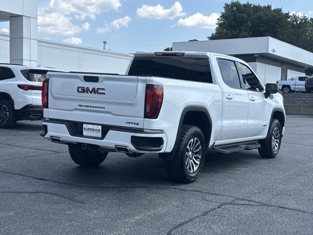 Used 2022 GMC Sierra 1500 AT4 AWD/4WD image 2