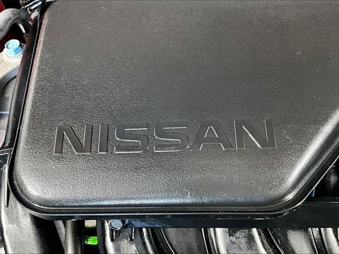 Used 2019 Nissan Rogue Sport SV w/ Technology Package FWD image 30