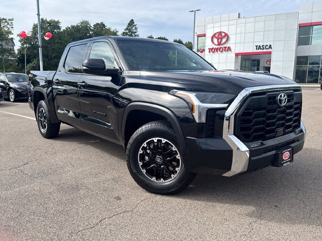Used 2026 Toyota Tundra SR5 w/ TRD Off-Road Package AWD/4WD 360° Tour