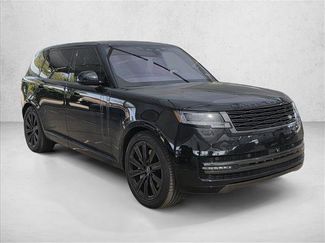 Used 2023 Land Rover Range Rover Long Wheelbase SE video 3