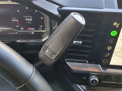 Used 2023 GMC Sierra 1500 Elevation RWD image 19