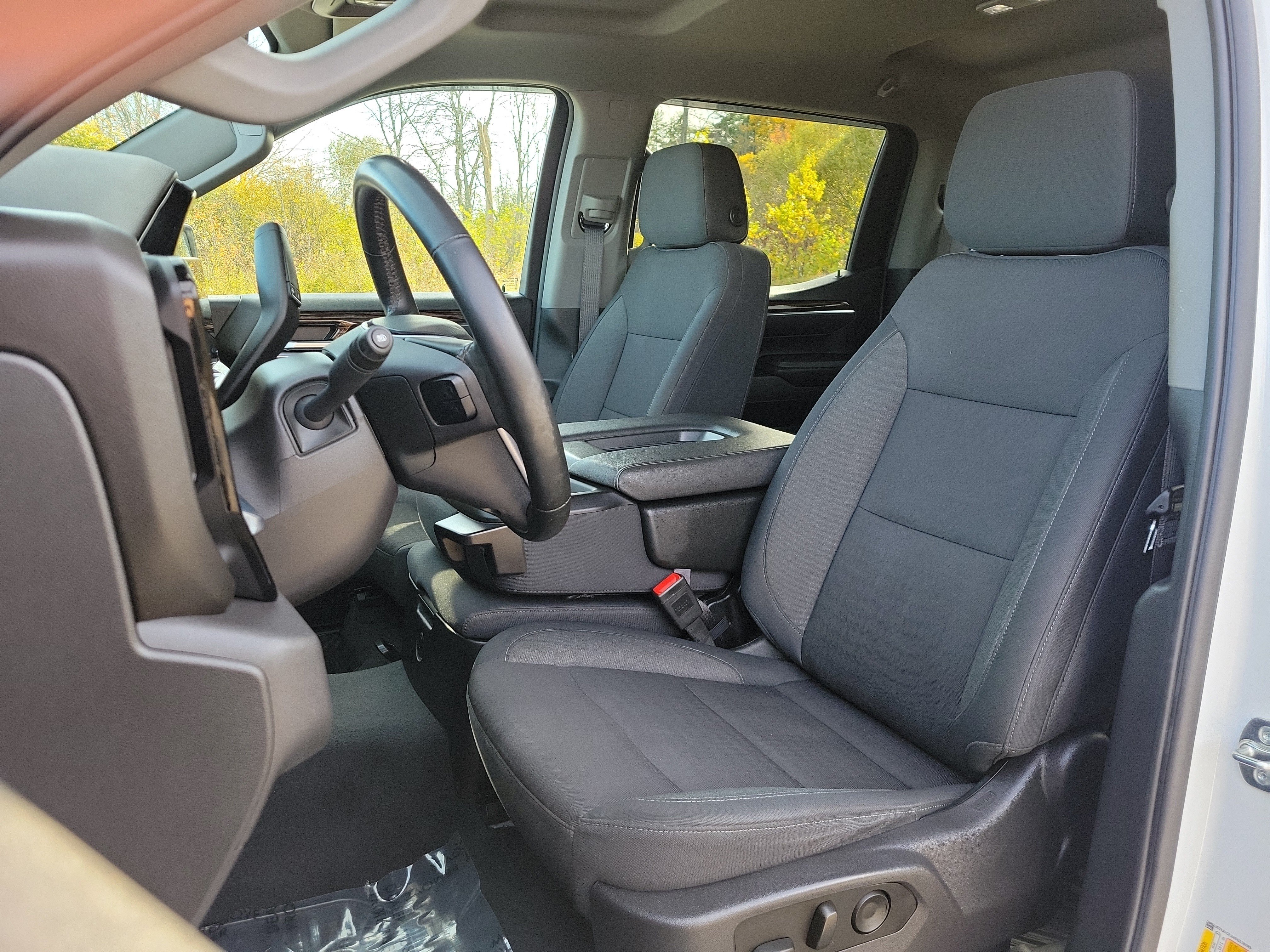Used 2025 GMC Sierra 1500 Elevation w/ X31 Off-Road Package AWD/4WD image 14