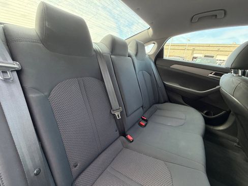 Used 2019 Hyundai Sonata SE image 18