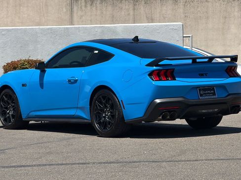 Used 2025 Ford Mustang GT Premium w/ GT Performance Package RWD image 6