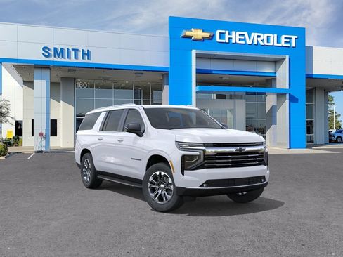 New 2026 Chevrolet Suburban LT w/ Advanced Technology Package AWD/4WD image 1