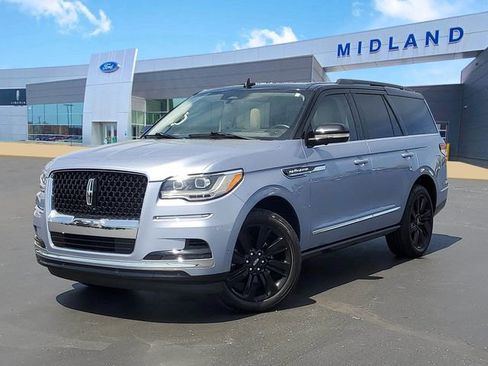 Certified 2022 Lincoln Navigator Black Label AWD/4WD image 42