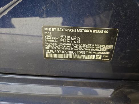 Used 2022 BMW 330i xDrive 330i xDrive w/ Driving Assistance Package image 33