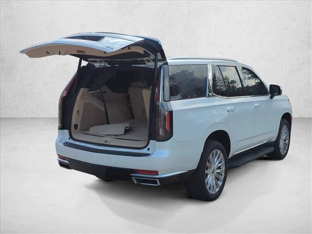 Used 2023 Cadillac Escalade Premium Luxury AWD/4WD image 8