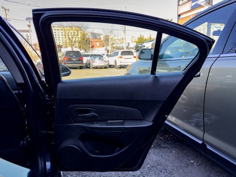 Used 2014 Chevrolet Cruze LT w/ RS Package image 13