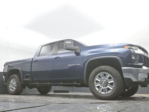 Used 2021 Chevrolet Silverado 2500 LT w/ All Star Edition AWD/4WD image 27