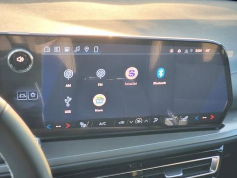 New 2026 Chevrolet Traverse LT w/ Driver Confidence Package image 24