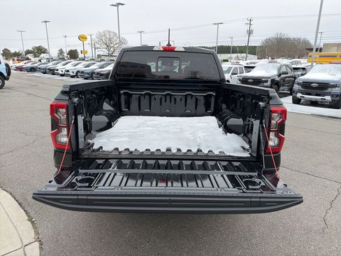 New 2025 Ford Ranger XLT w/ Equipment Group 301A High image 5