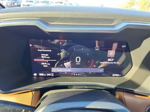 Certified 2025 GMC Canyon AT4 w/ Technology Plus Package image 22